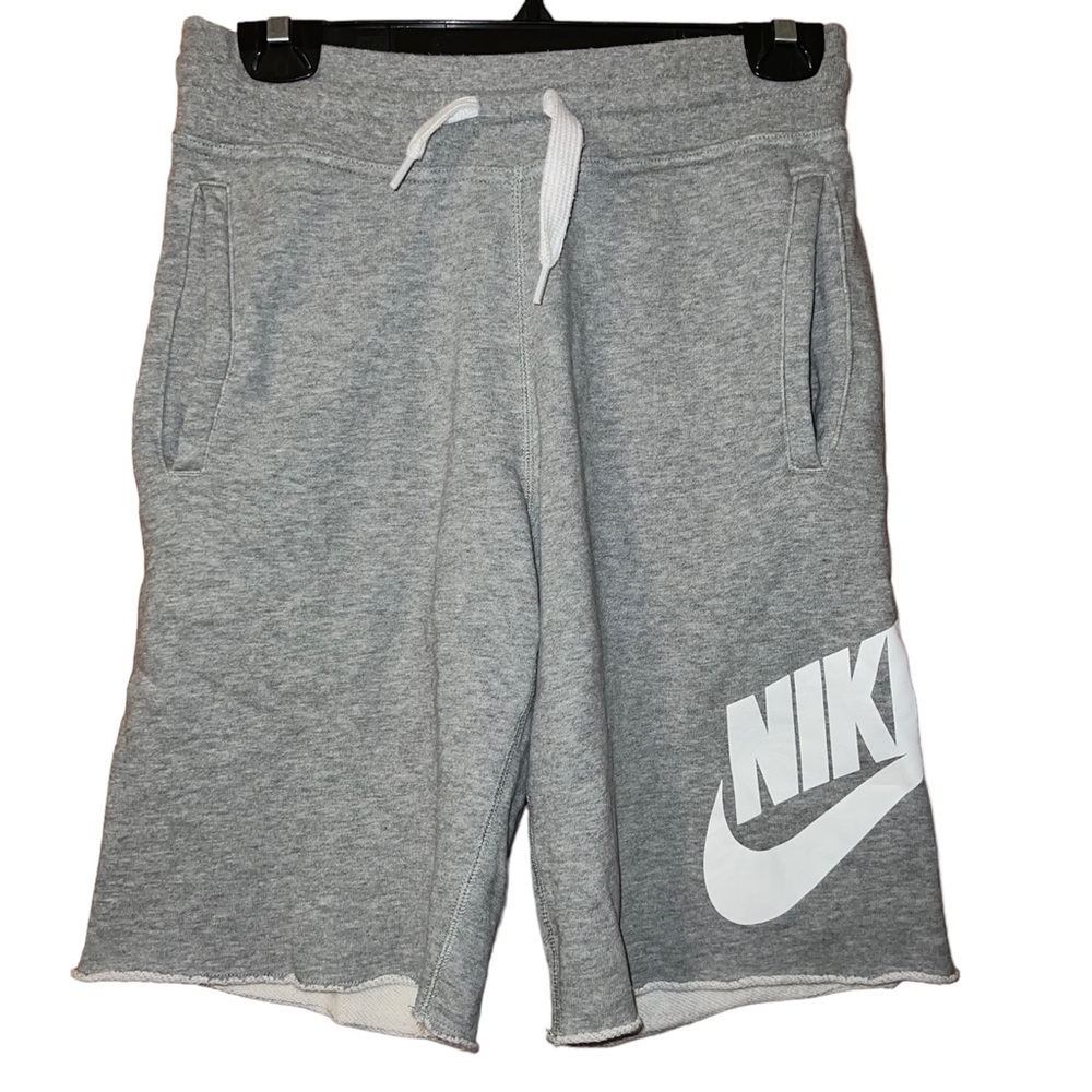 Men’s Nike shorts